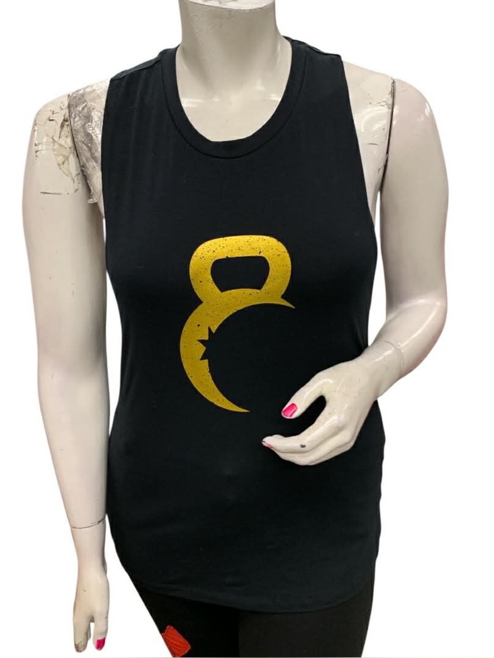 ZYIA NWT Black Tank Top with Gold Kettlebell Graphic Size Xl